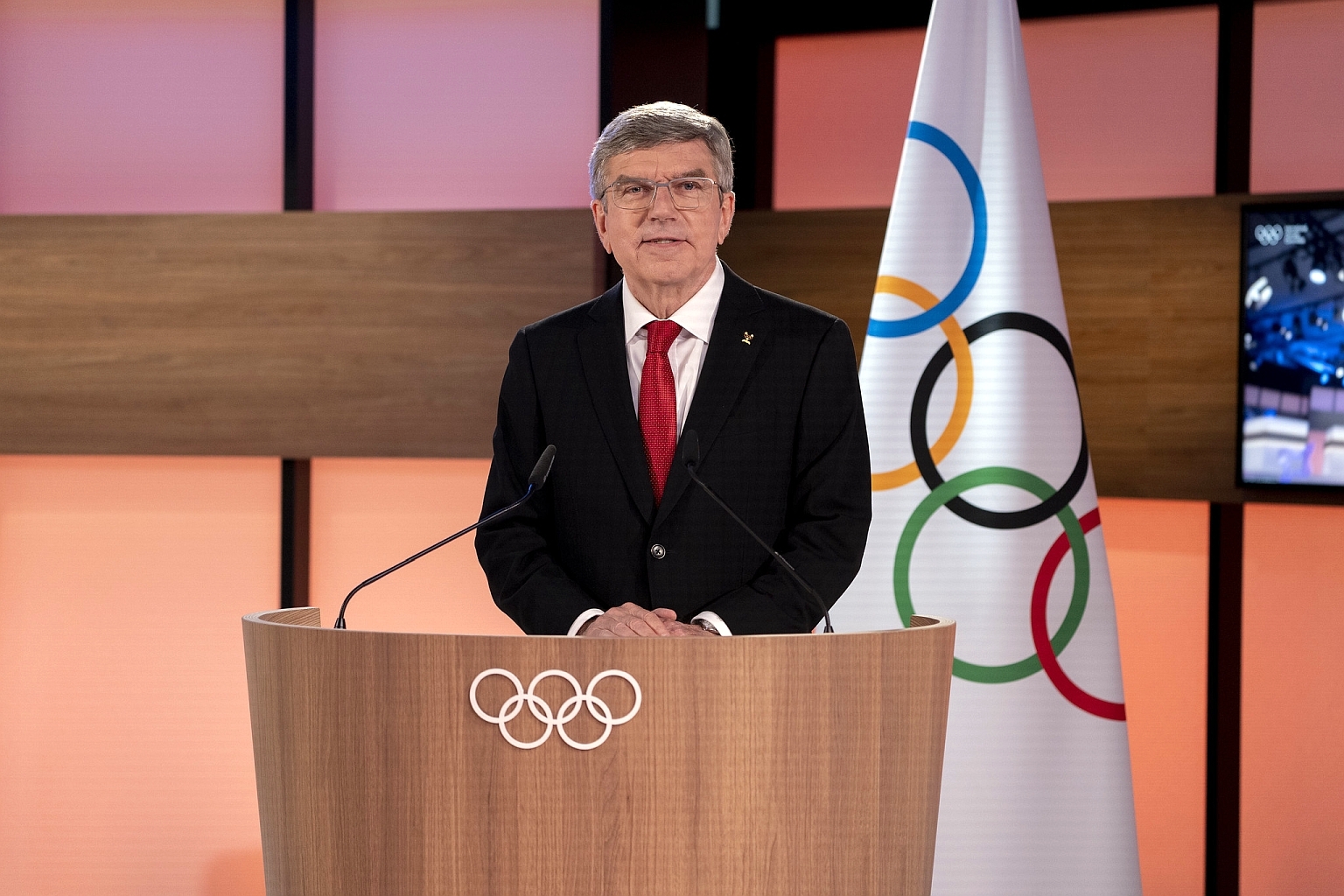 Foto: Thomas Bach als IOC Präsident wiedergewählt - © IOC