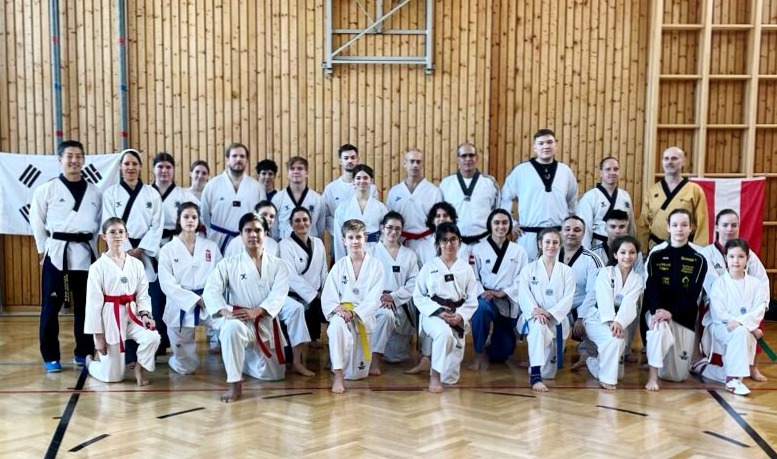ASVÖ Wien Wettkampflehrgang Taekwondo Poomsae 2024 - Gruppenfoto
